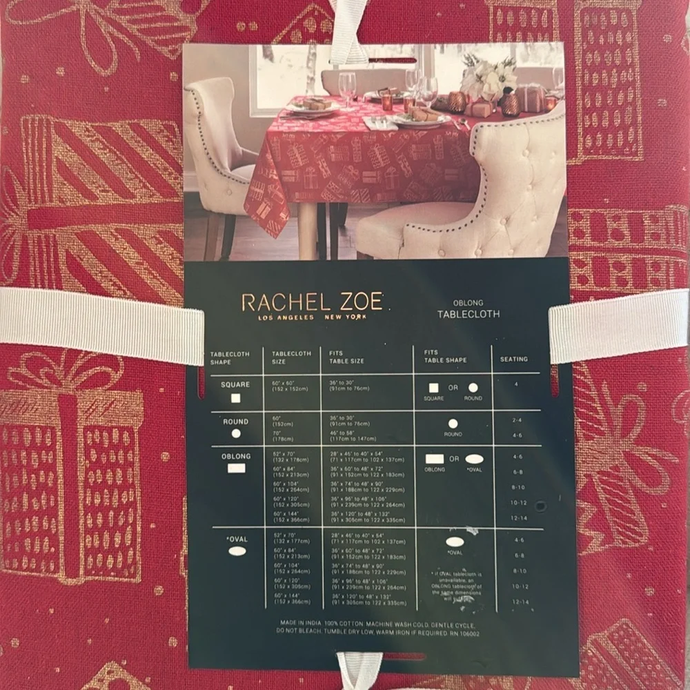 Rachel Zoe Oblong Tablecloth with Matching 8 piece napkin Set